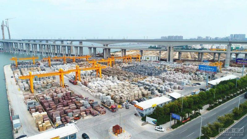 旧水磨石地面清洗技巧全解析：恢复地砖光泽的秘密